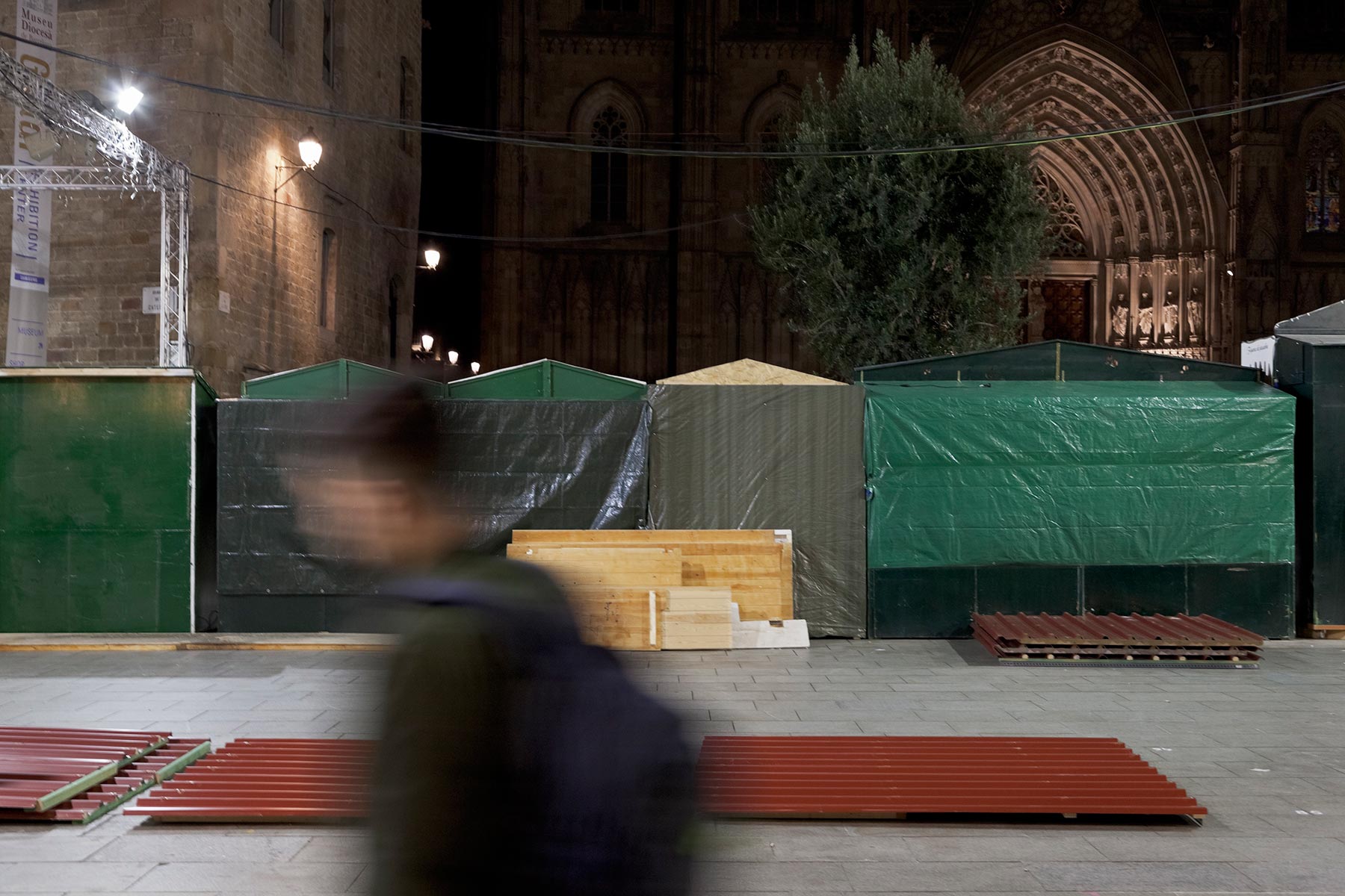 Devant la cathédrale - 2017