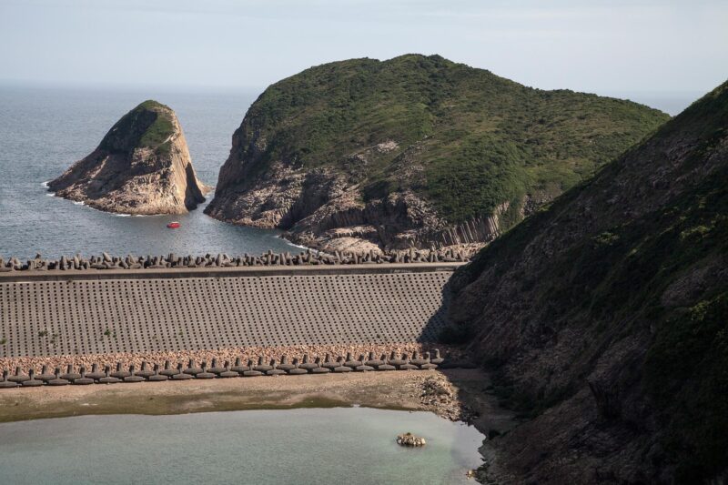 East Dam High Island Reservoir