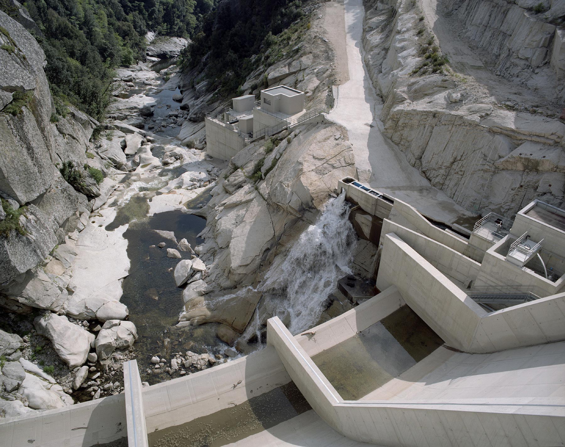 L'Eau barrée du Rizzanese, aval - 2014